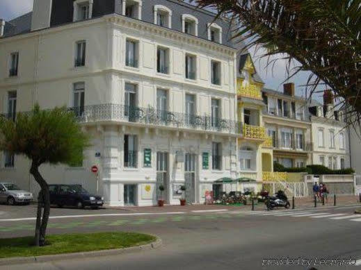 Residence De La Plage La Chaume Екстериор снимка